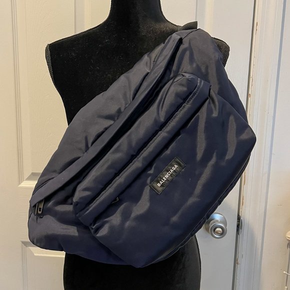 Balenciaga Explorer Blue Crossbody Belt Bag (New without tags) - Picture 2 of 8